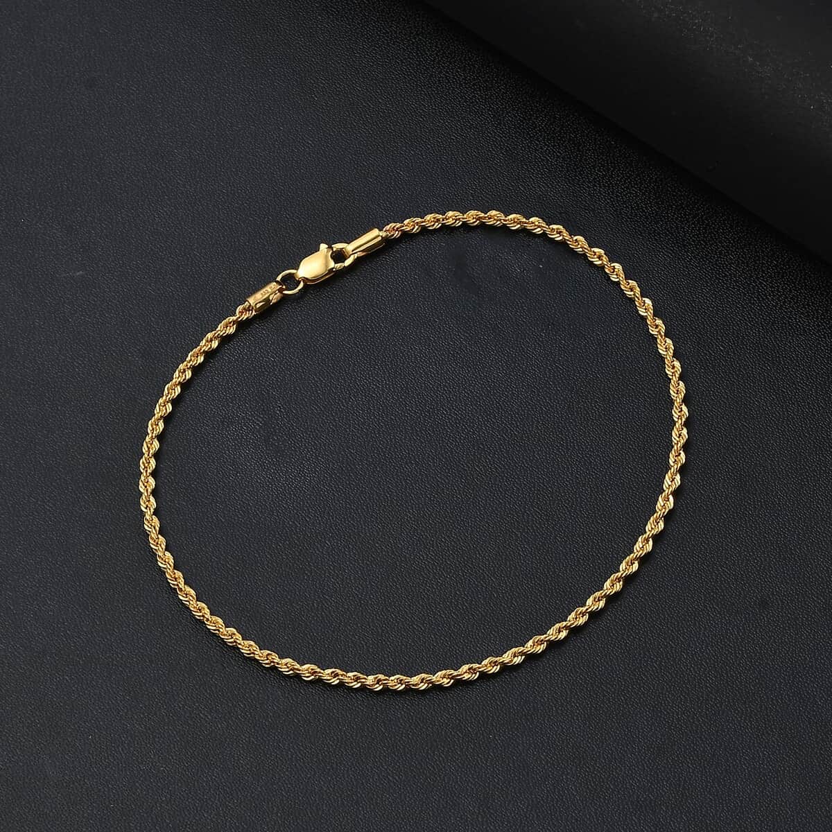 Rope Chain Bracelet in 20K Yellow Gold (8.00 In) 1.50 Grams image number 1