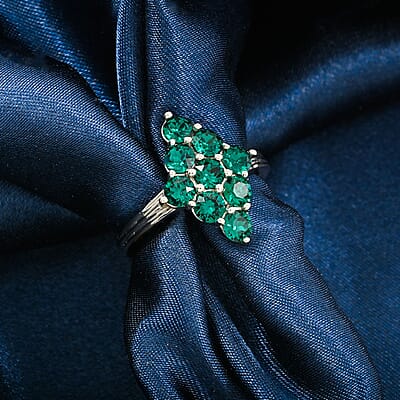 J Francis Embellished with Emerald Color Crystal by Swarovski Ring in Platinum Bond (Size 7.0)