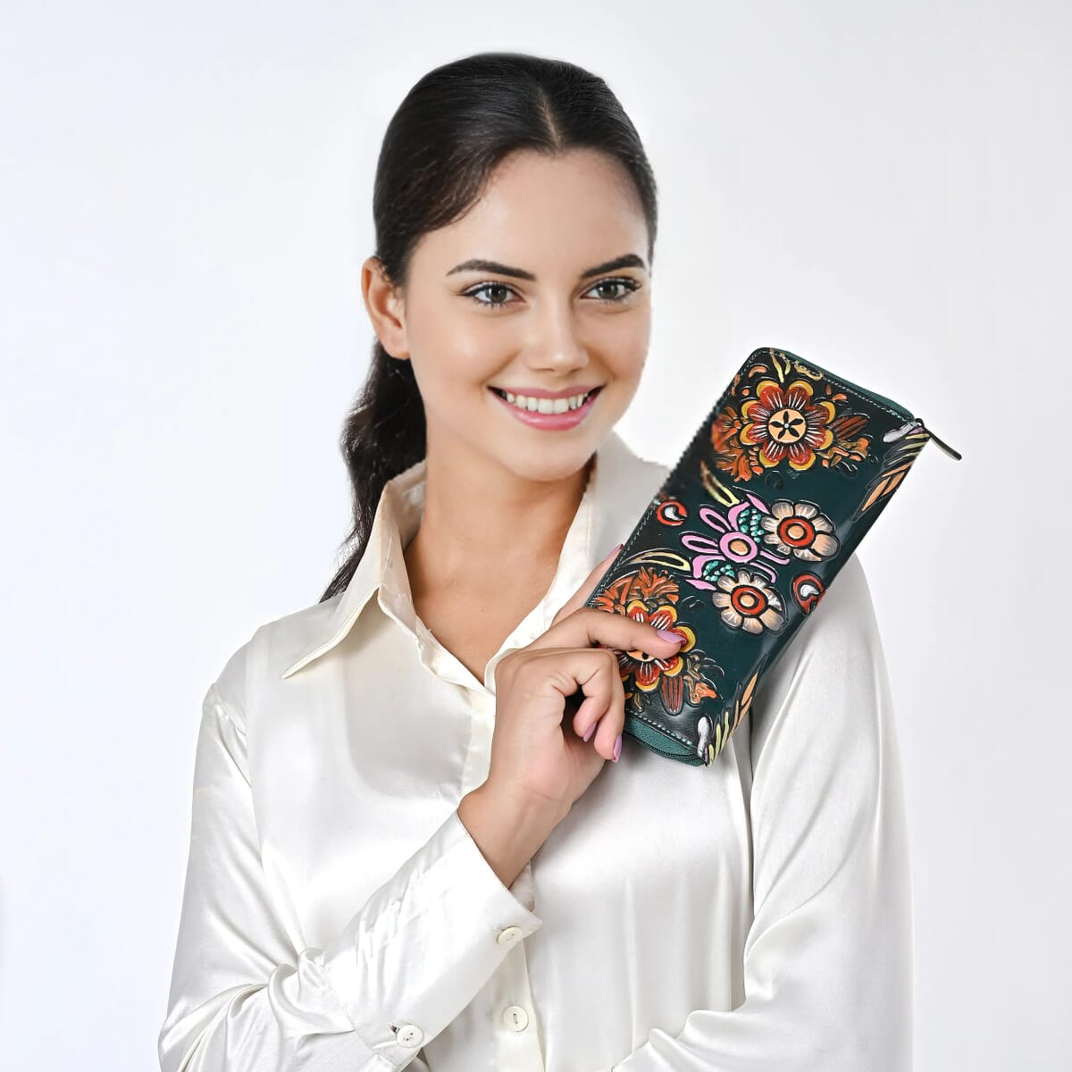 Sukriti Green RFID Protected Tooled Leather Women's Wallet image number 3