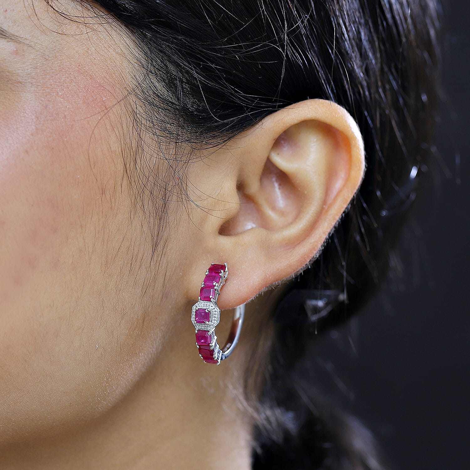 Niassa Ruby - Product card gallery slide 3 (9432510464255)