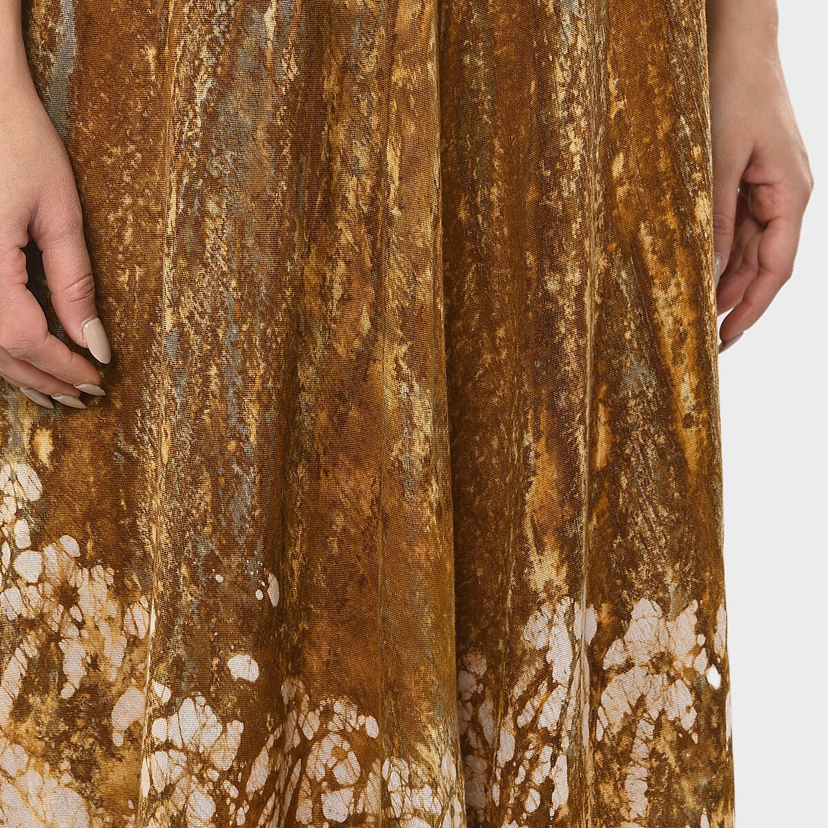 Tamsy Olive Tie Dye Umbrella Dress with Block Printing and Sleeves - One Size Fits Most image number 6