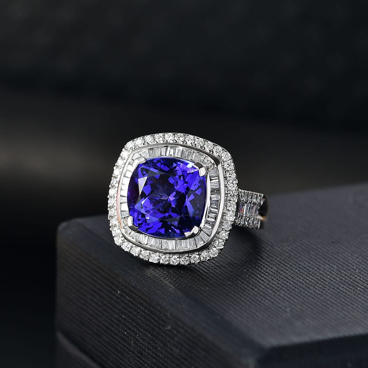 Certified & Appraised Rhapsody AAAA Tanzanite and E-F VS Diamond 6.38 ctw Ring in 950 Platinum (Size 9.0) 10.25 Grams image number 1