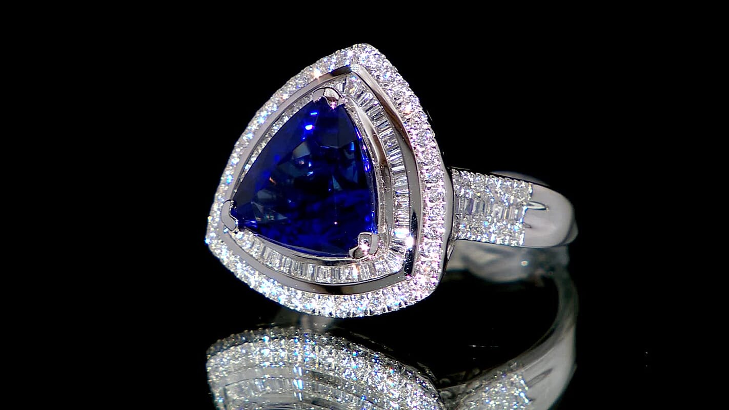 Doorbuster Certified & Appraised Rhapsody 950 Platinum AAAA Tanzanite, Diamond (E-F, VS2) Ring (Size 10.0) (12.50 g) 6.29 ctw