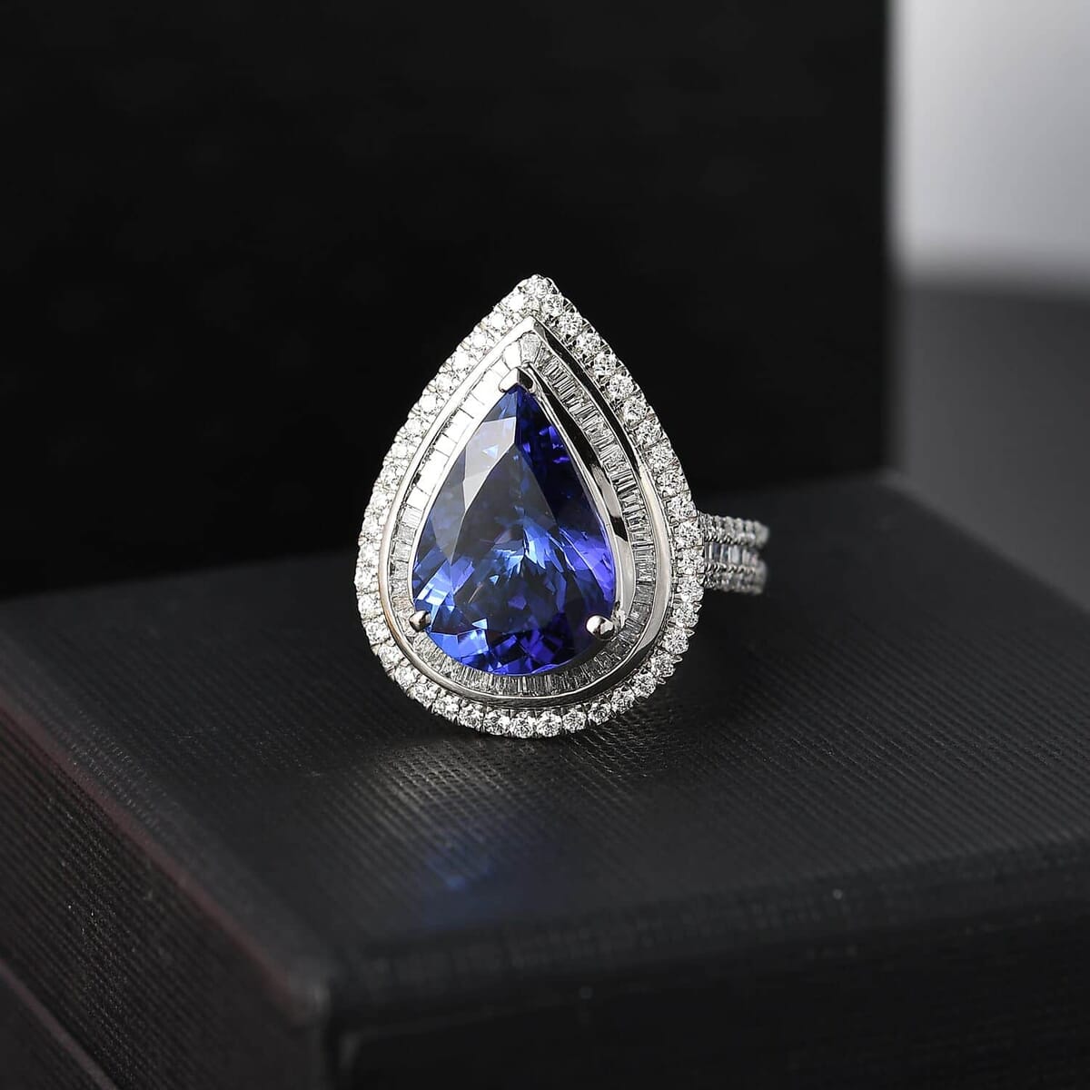 Certified & Appraised Rhapsody AAAA Tanzanite and E-F VS2 Diamond 6.32 ctw Ring in 950 Platinum (Size 6.0) 9.55 Grams image number 1