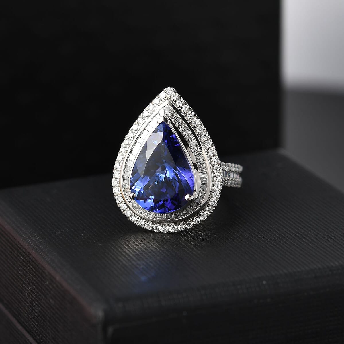 Certified & Appraised Rhapsody AAAA Tanzanite and E-F VS2 Diamond 6.32 ctw Ring in 950 Platinum (Size 9.0) 9.55 Grams image number 1