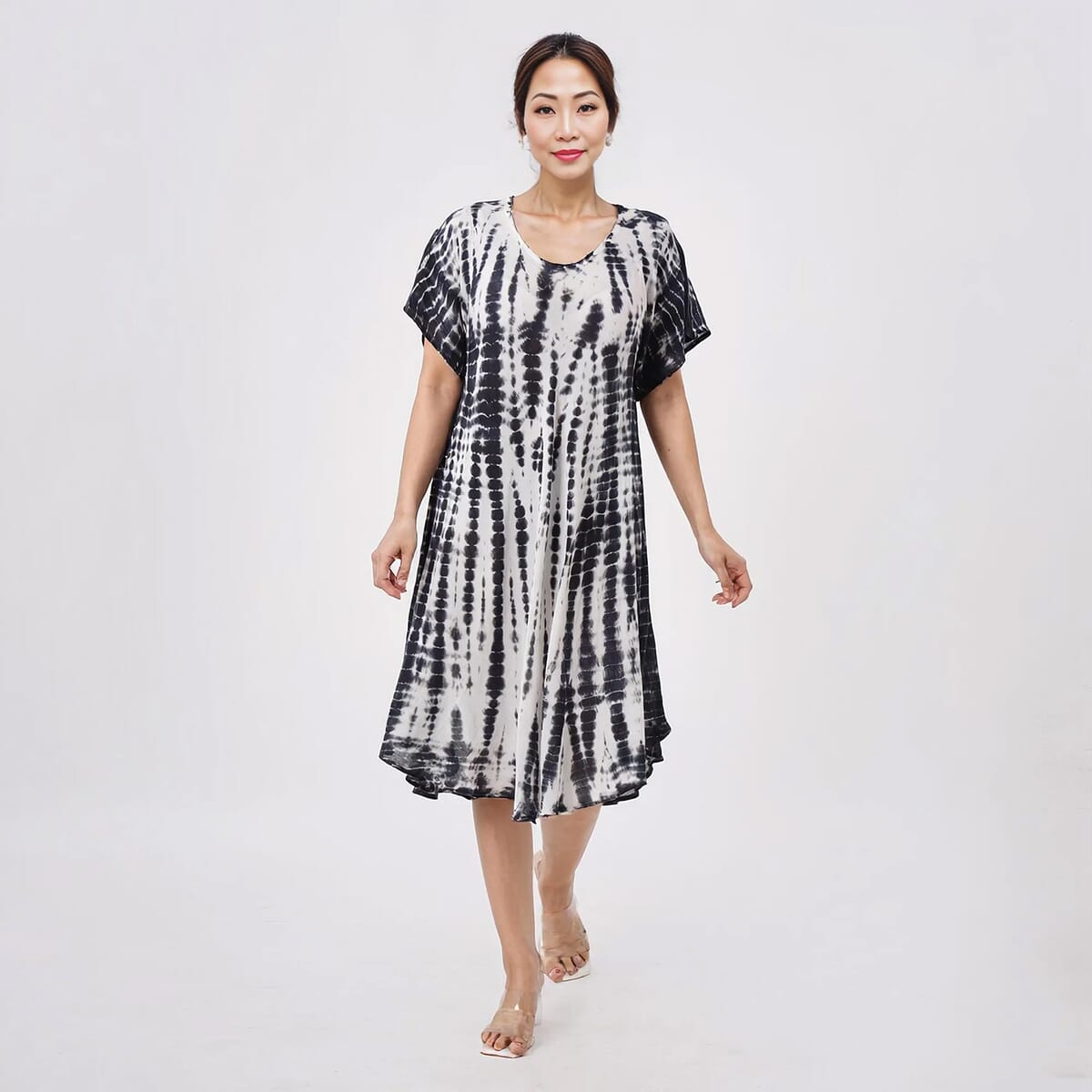 Tamsy Black Tie Dye Umbrella Dress with Sleeves - One Size Fits Most image number 0