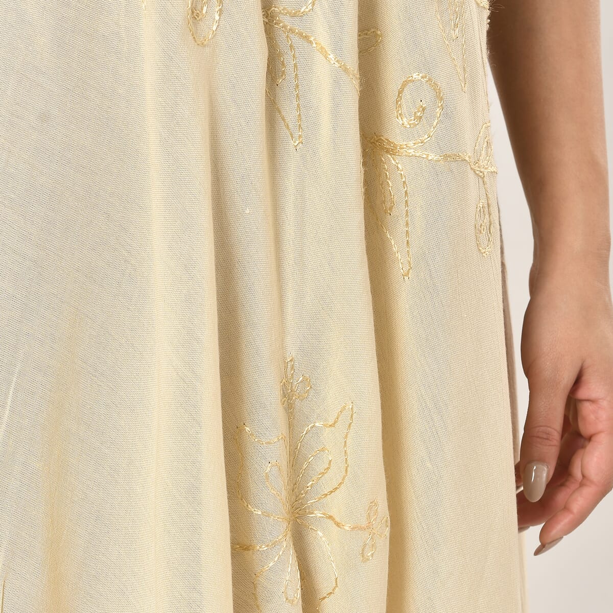 TAMSY Off-White Sleeveless Solid Embroidered Umbrella Dress - One Size Fits Most image number 6