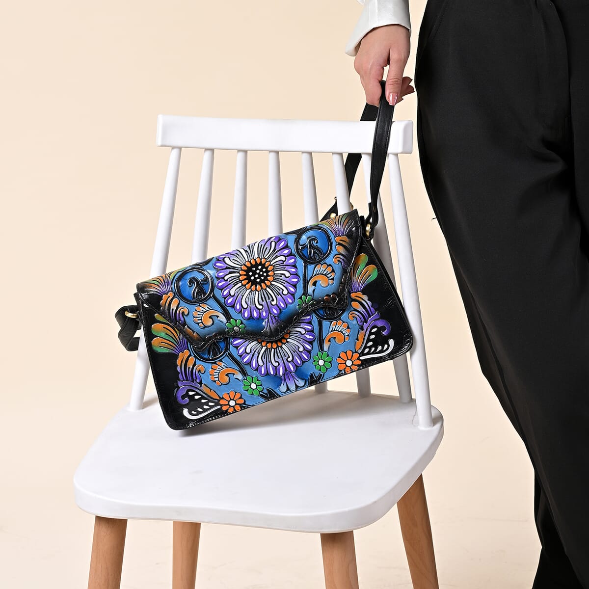 Sukriti Black Genuine Leather Hand Painted Tooled Crossbody Bag  image number 3