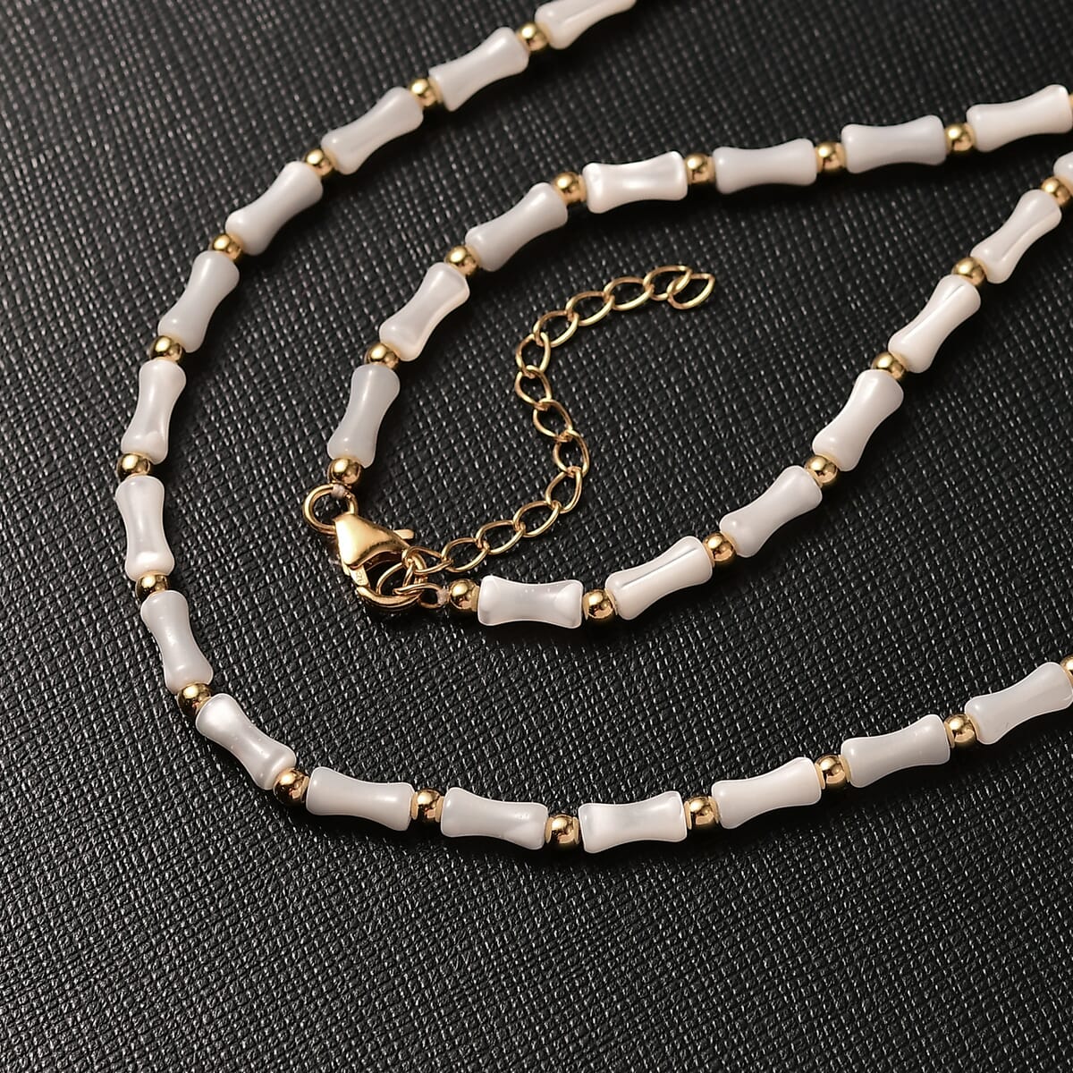 D'Joy Pearl Necklace 20 Inches in 18K Vermeil Yellow Gold Over Sterling Silver image number 1