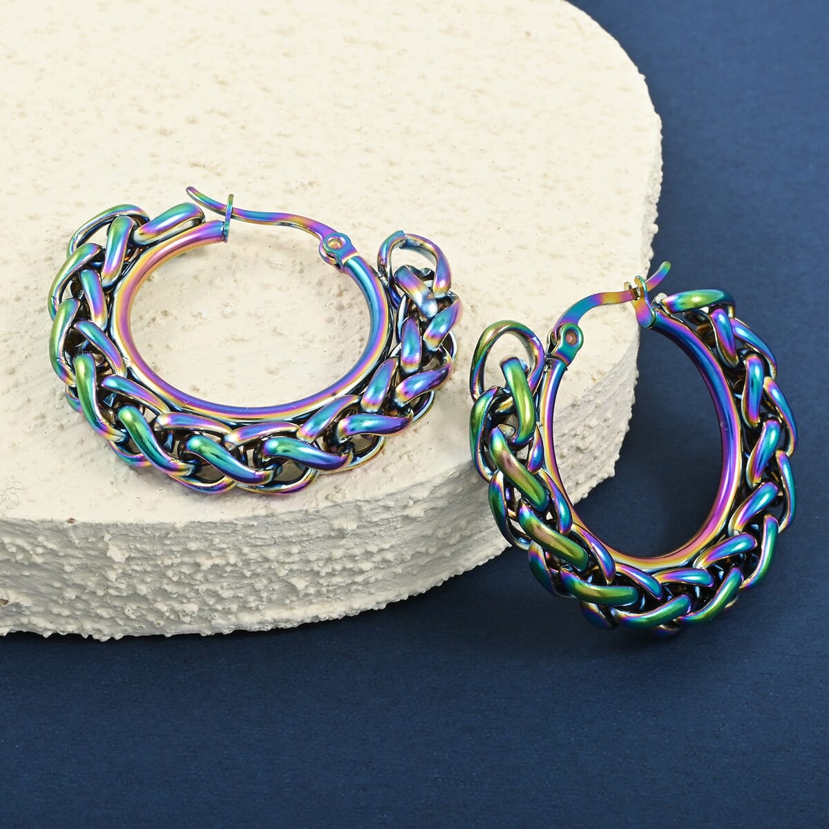 6mm Spiga Chain Hoop Earrings in ION Plated Rainbow Color Stainless Steel image number 1