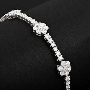 Luxuriant Lab Grown Diamond G SI 6.00 ctw Bracelet in Sterling Silver (7.25 In)