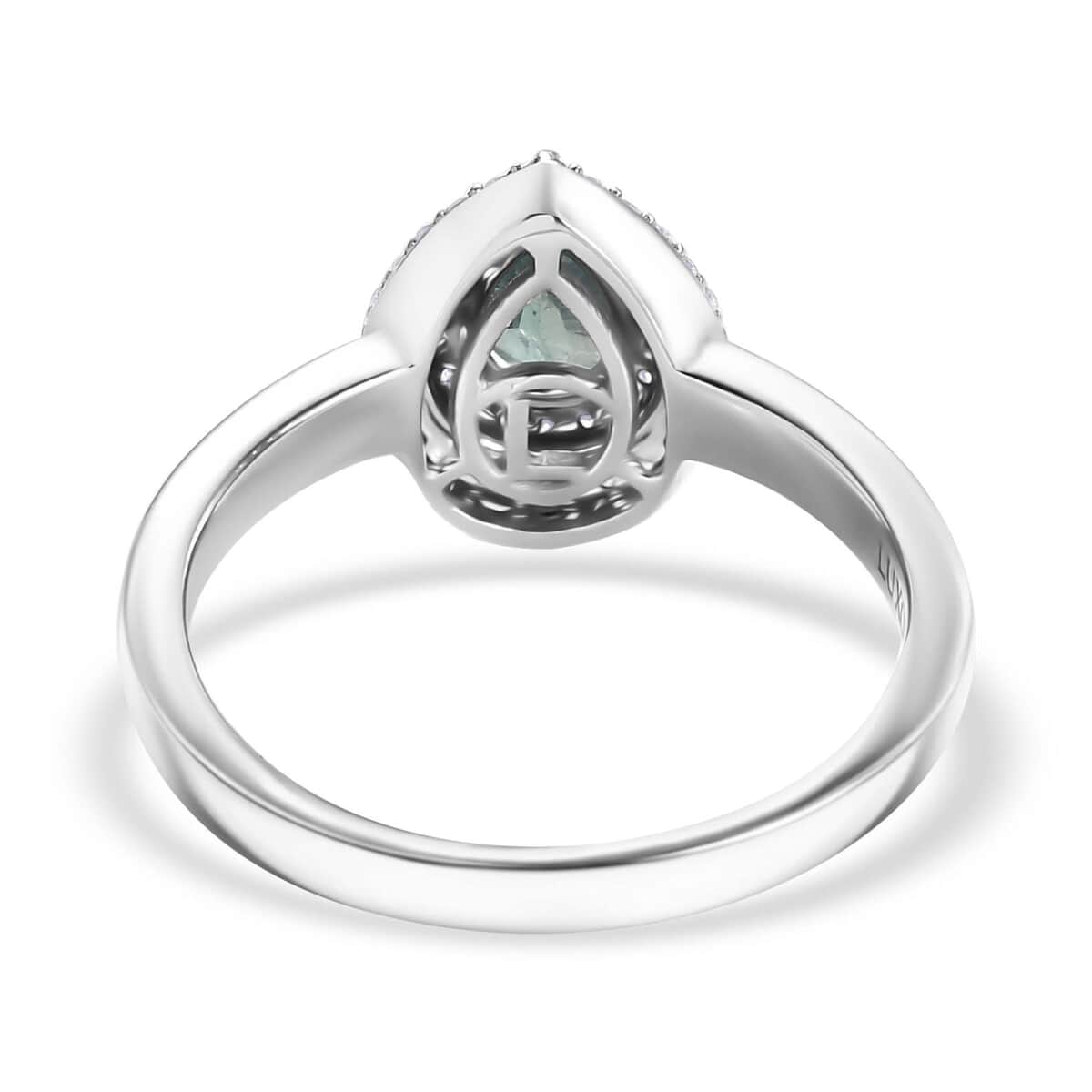 Luxoro AAA Narsipatnam Alexandrite and G-H I2 Diamond 0.90 ctw Double Halo Ring in 10K White Gold (Size 7.0) image number 4