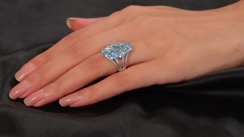 Color of Multi Blue Topaz 4.35 ctw Ocean Serenade Ring in Platinum Over Sterling Silver