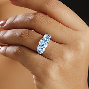 D'Joy Sky Blue Topaz 3.85 ctw 5 Stone Ring in Platinum Over Sterling Silver (Size 10.0)