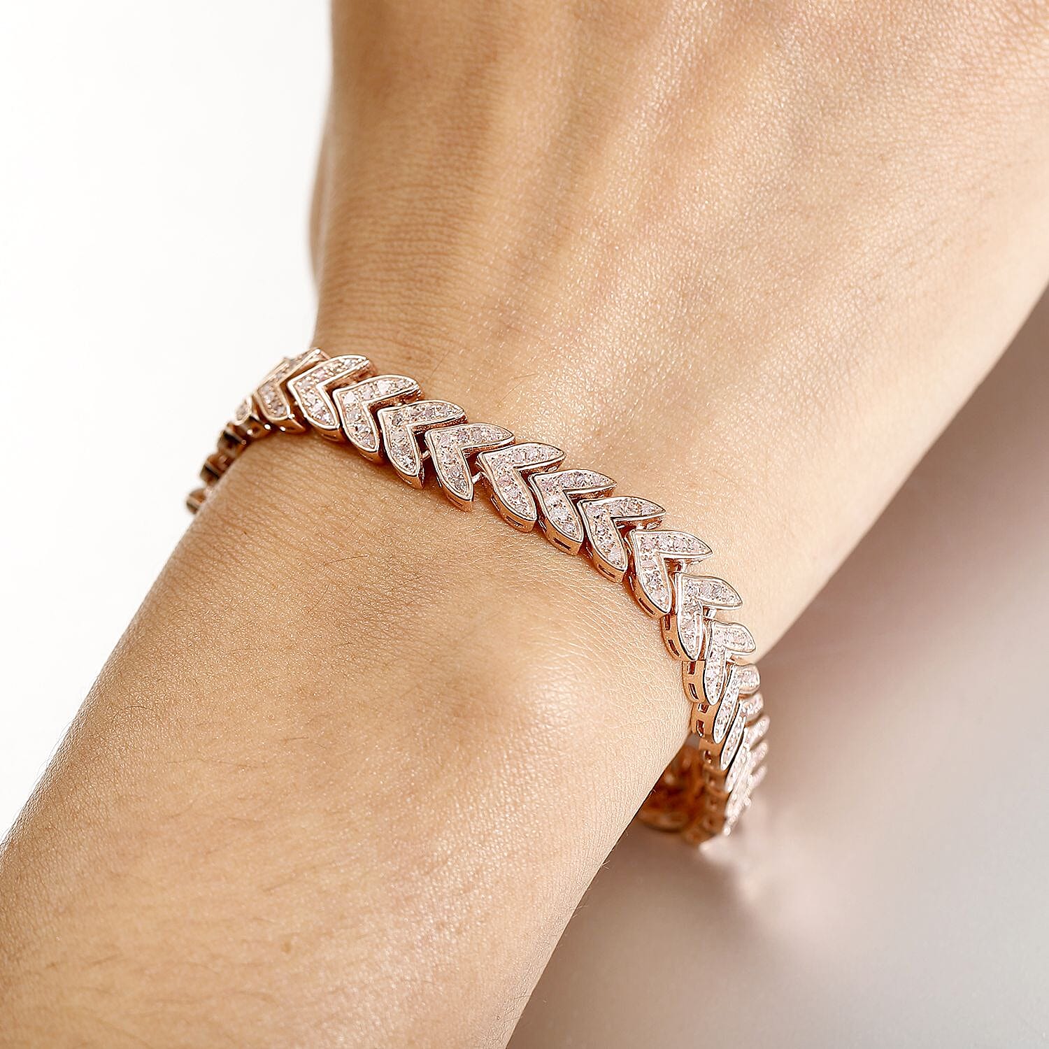 D'Joy Uncut Natural Pink Diamond 1.50 ctw Arrow Link Bracelet in 18K Vermeil Rose Gold Over Sterling Silver (6.50 In)