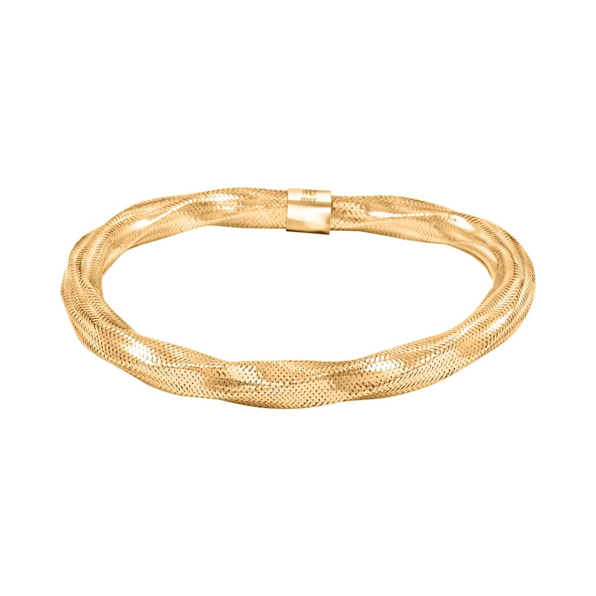 Italian 6.0mm Twisted Mesh Stretch Bangle Bracelet in 10K Yellow Gold (7.25 In) 2.60 Grams image number 0