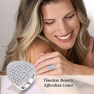 Luxuriant Lab Grown Diamond G SI 3.25 ctw Ring in Sterling Silver (Size 10.0)