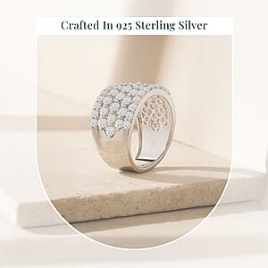 Luxuriant Lab Grown Diamond G SI 2.05 ctw Ring in Sterling Silver (Size 11.0)