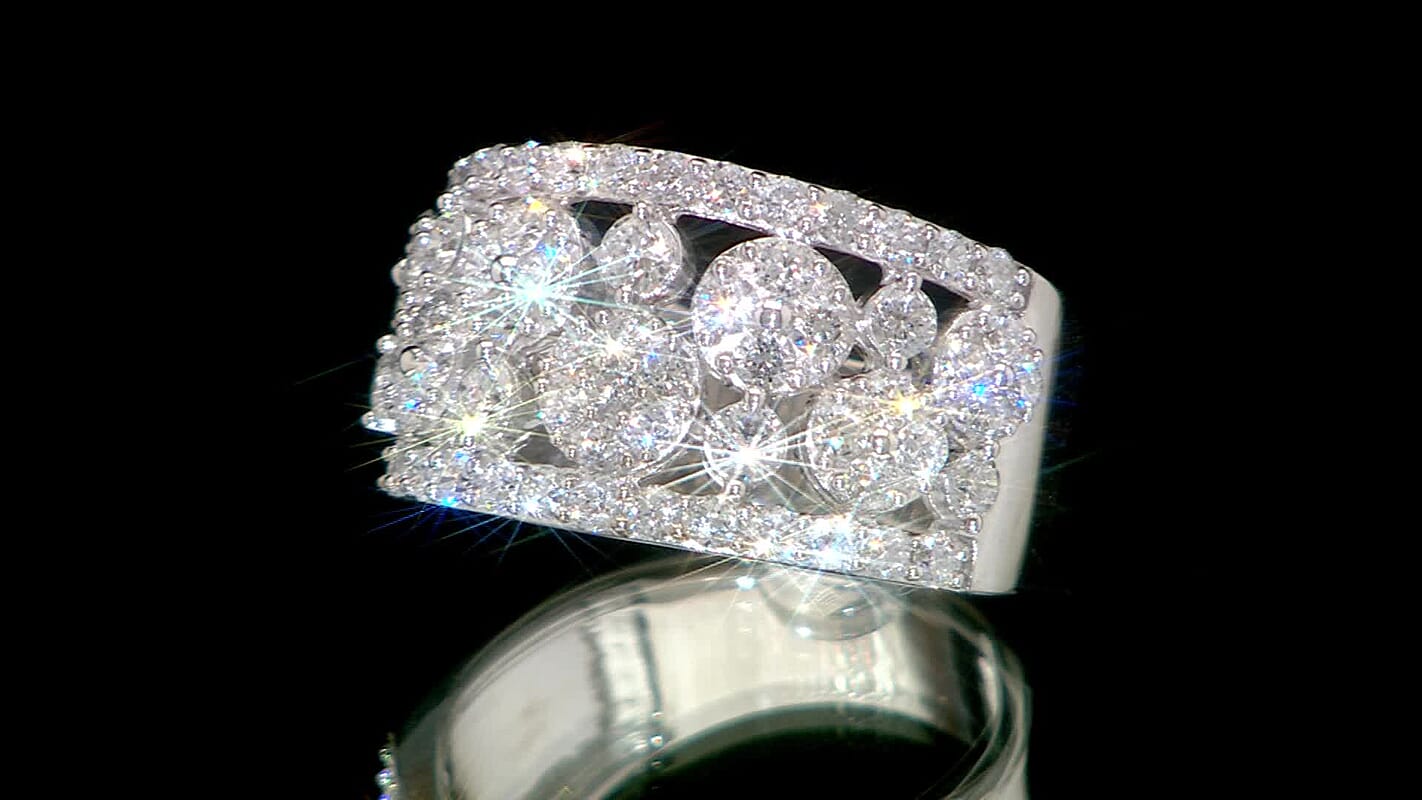 Luxuriant Lab Grown Diamond (G, SI) Ring in Sterling Silver (Size 10.0) (Delivery in 08 - 10 Days) 2.04 ctw