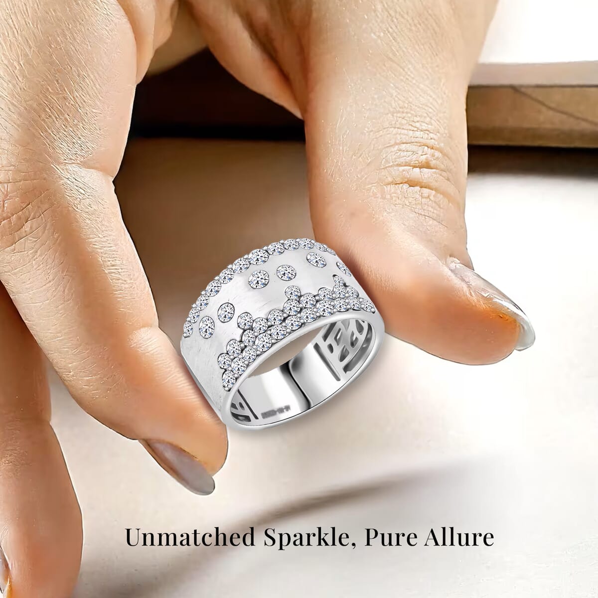 Luxuriant Lab Grown Diamond (G, SI) Ring in Sterling Silver (Size 7.0) 1.07 ctw image number 4