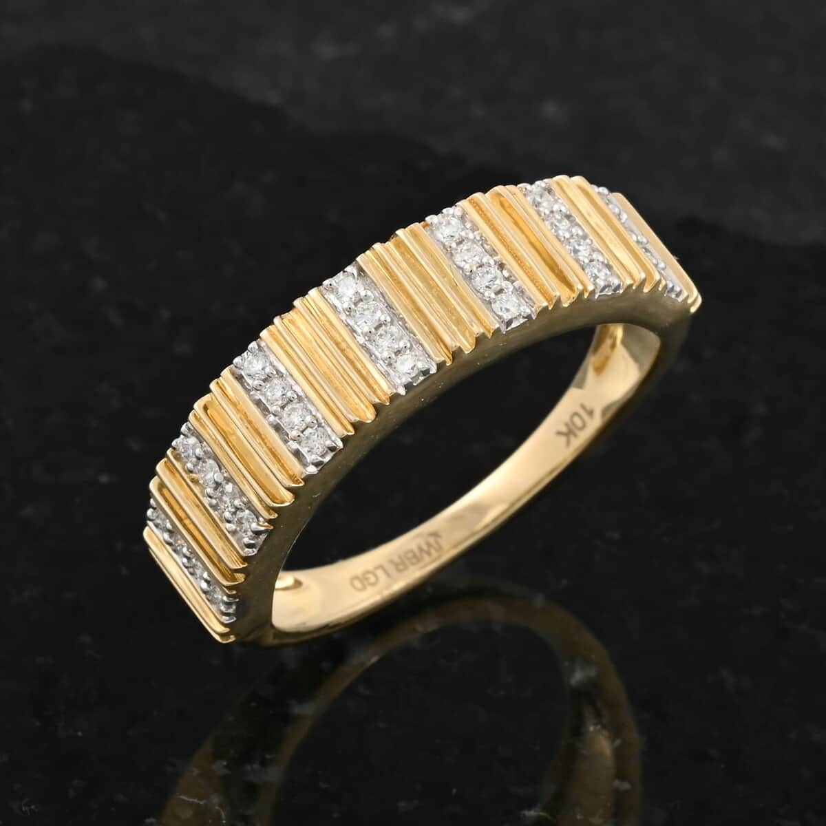 Luxuriant Lab Grown Diamond 0.17 ctw Ring in 10K Yellow Gold (Size 7.0) image number 1