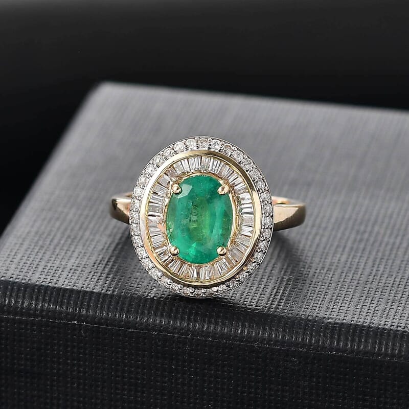 Luxoro 10K Yellow Gold AAA Kagem Zambian Emerald, Diamond (G-H, I2) (0.55 cts) Ring (Size 10.0) (4.45 g) 2.30 ctw