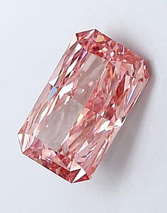 IGI Certified Luxuriant Lab Grown Pink Diamond (Radiant) (VS2) 1.00 ctw