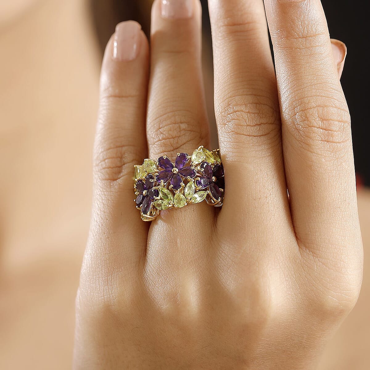 GP Italian Garden Collection Premium African Amethyst and Peridot 5.65 ctw Ring in 18K Vermeil Yellow Gold Over Sterling Silver (Size 8.0) image number 2