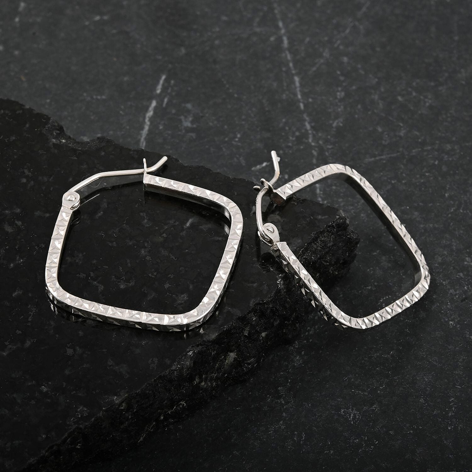 14K White Gold Square Hoop Earrings 1.30 Grams