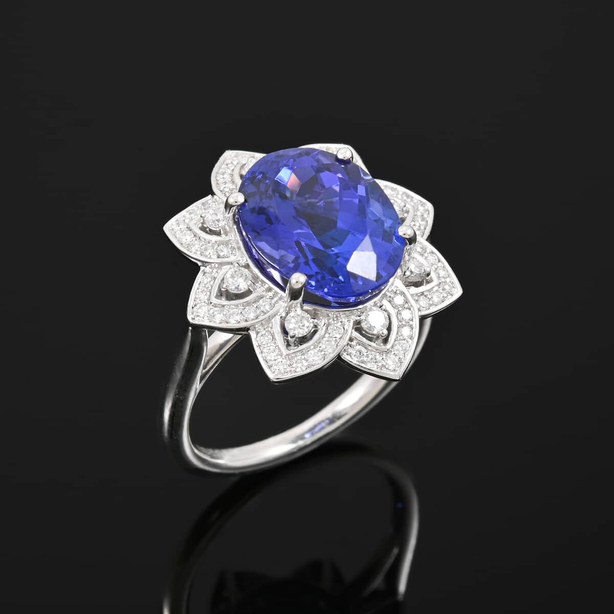 Certified and Appraised Rhapsody AAAA Tanzanite and E-F VS Diamond 6.00 ctw Ring in 950 Platinum (Size 10.0) 8.35 Grams image number 1