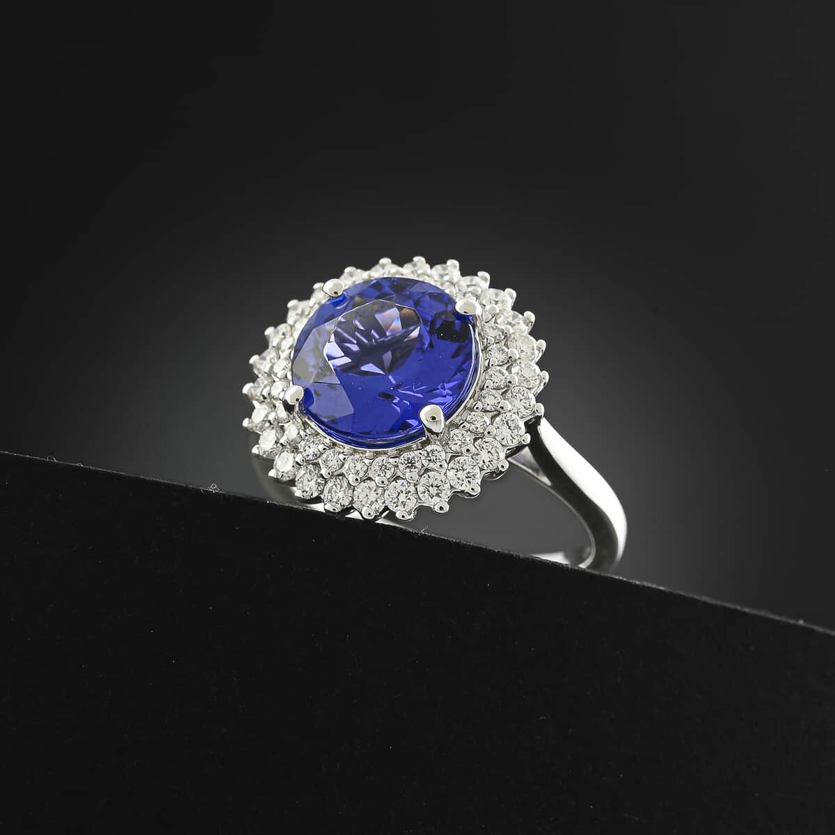 Certified & Appraised Rhapsody AAAA Tanzanite and E-F VS Diamond 4.25 ctw Ring in 950 Platinum (Size 10.0) 7.60 Grams image number 1