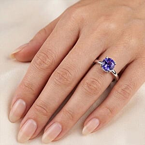 Certified & Appraised Luxoro AAA Tanzanite and G-H I2 Diamond 2.05 ctw Ring in 10K White Gold (Size 6.0)