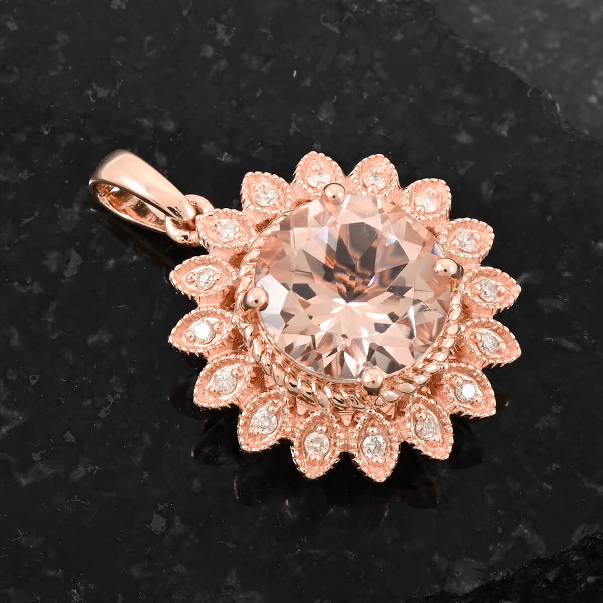 Certified & Appraised Luxoro AAA Marropino Morganite and G-H I2 Diamond 3.50 ctw Pendant in 10K Rose Gold image number 2