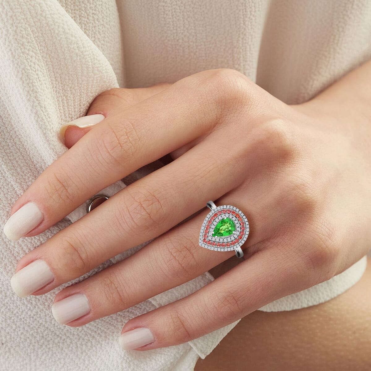 Certified & Appraised Rhapsody AAAA Tsavorite Garnet, Padparadscha Sapphire and E-F VS Diamond 1.85 ctw Ring in 950 Platinum (Size 10.0) 7.85 Grams image number 2