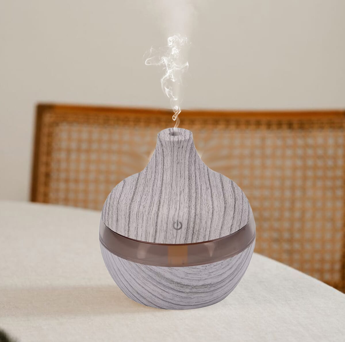 Ankur's Treasure Chest Color Changing LED Light 300ml Aroma Diffuser with 7 Essential Oils image number 1