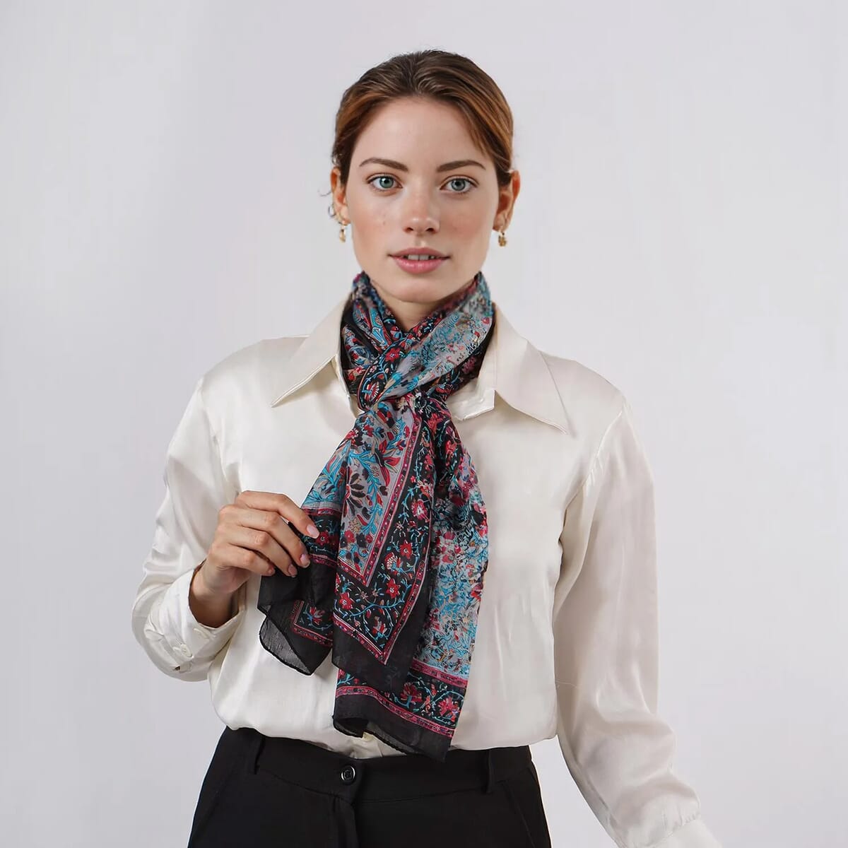 Navy 100% Silk Paisley Printed Scarf image number 2