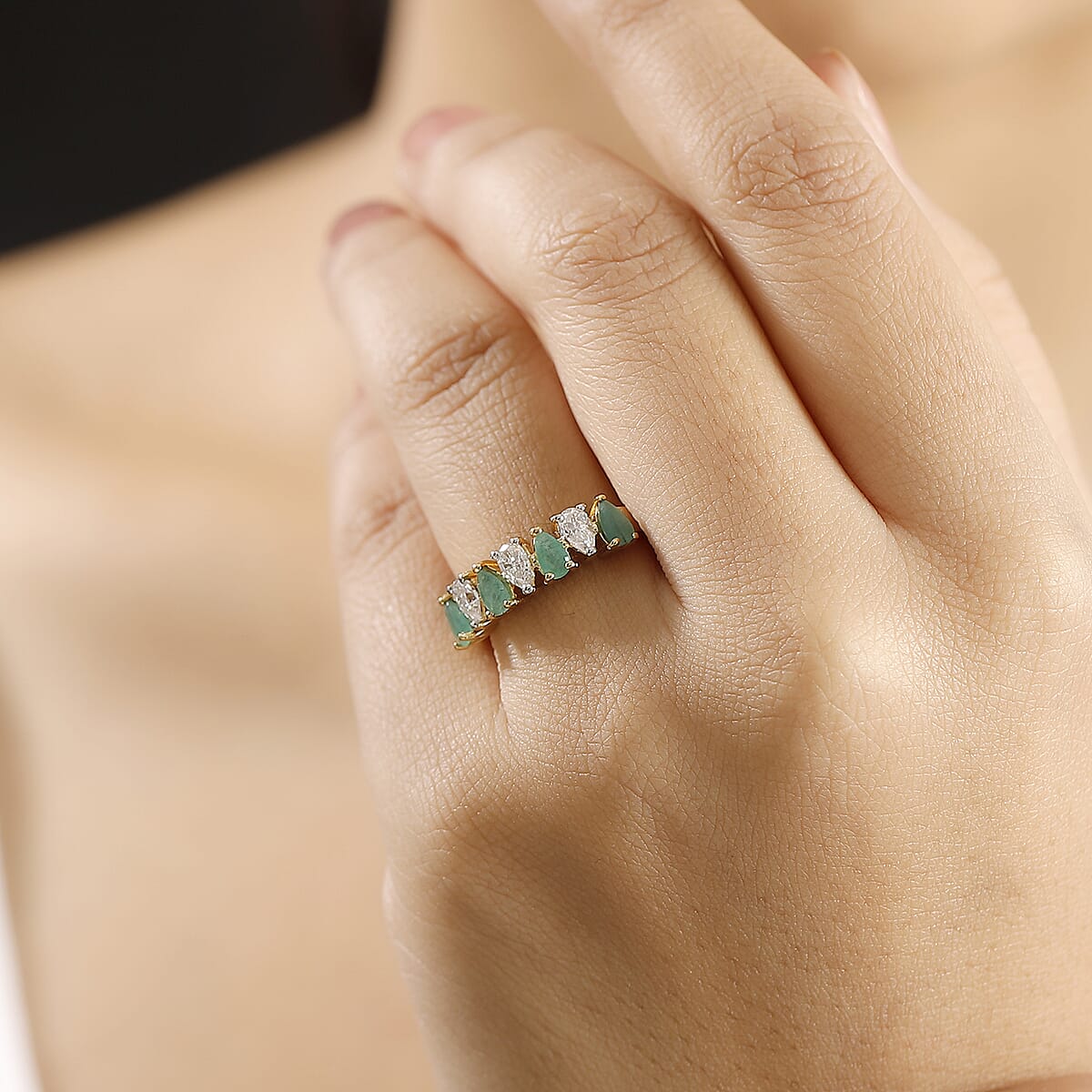 Kagem Zambian Emerald and Moissanite 1.35 ctw Eternity Ring in 18K Vermeil Yellow Gold Over Sterling Silver (Size 9.0) image number 2