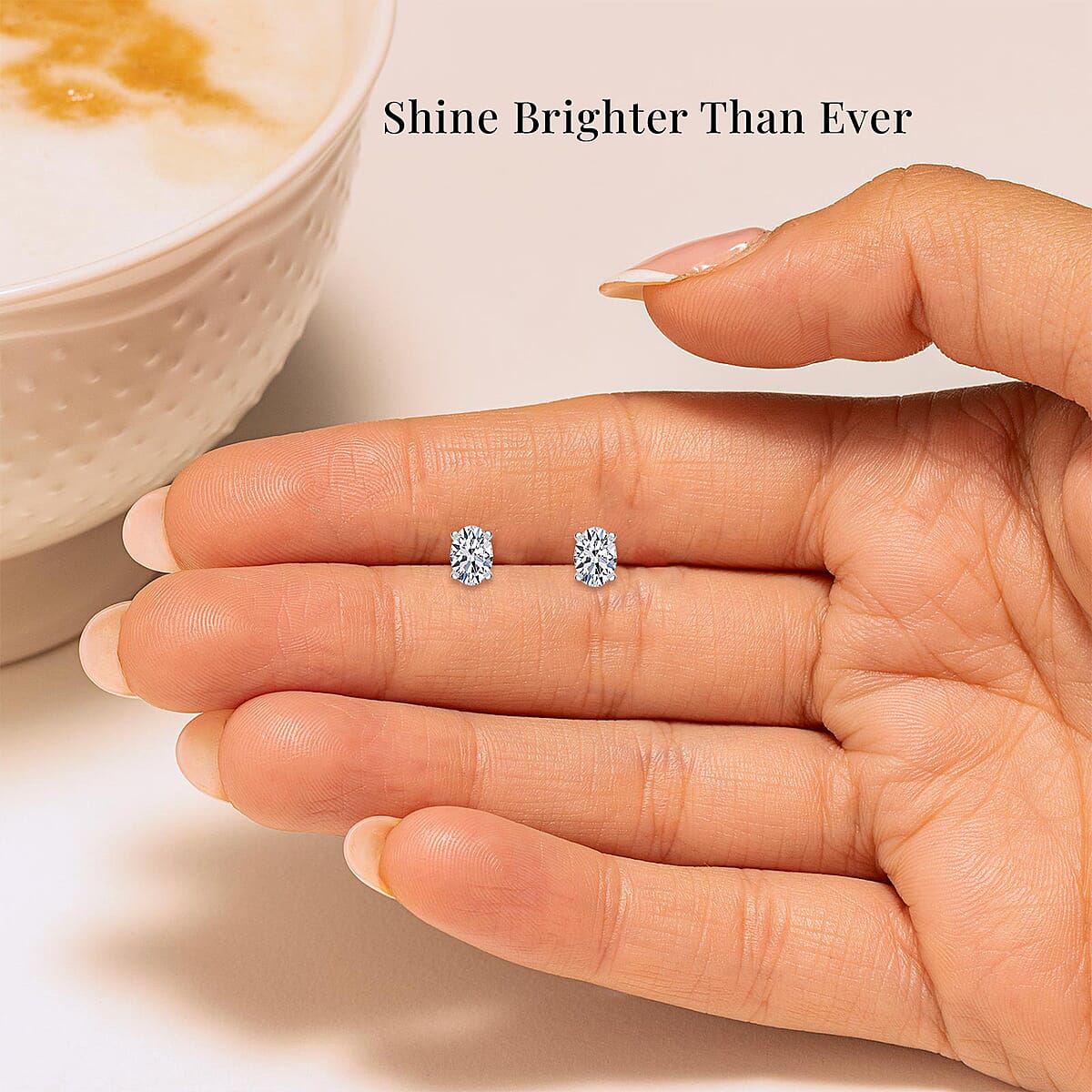 IGI Certified Luxuriant Lab Grown Diamond G-H VS 2.00 ctw Stud Earrings in 950 Platinum image number 4