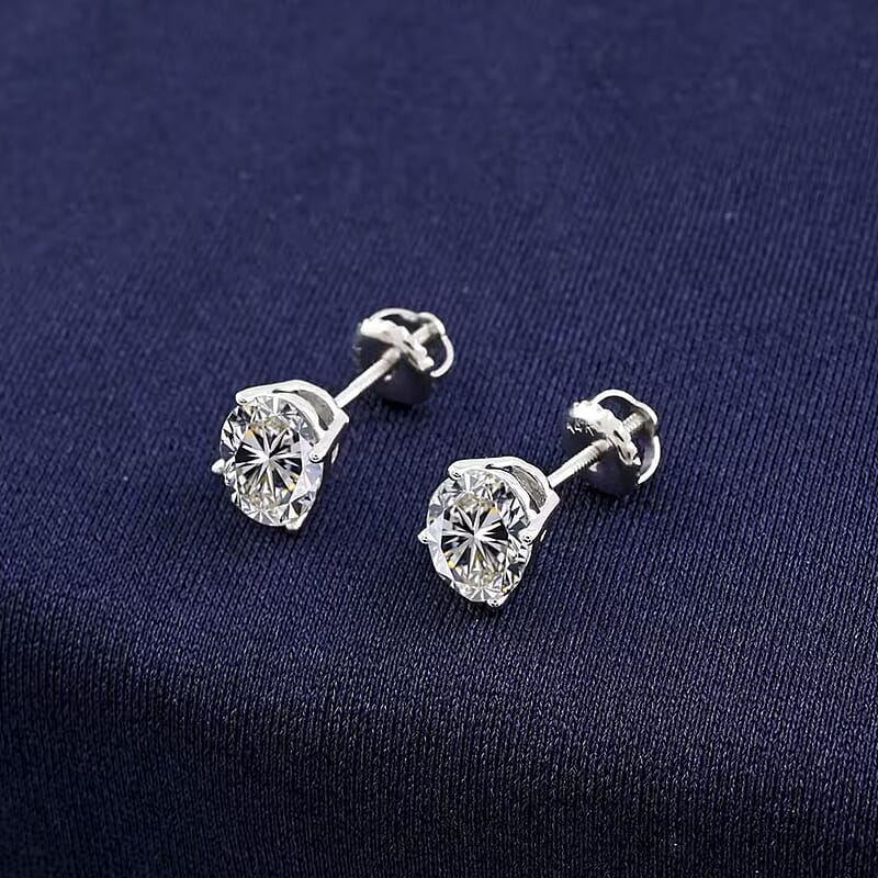 IGI Certified Luxuriant Lab Grown Diamond G-H VS 2.00 ctw Stud Earrings in 950 Platinum