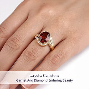 Luxoro AAA Ceylon Honey Garnet and G-H I2 Diamond 5.25 ctw Ring in 10K Yellow Gold (Size 6.0) 4.38 Grams