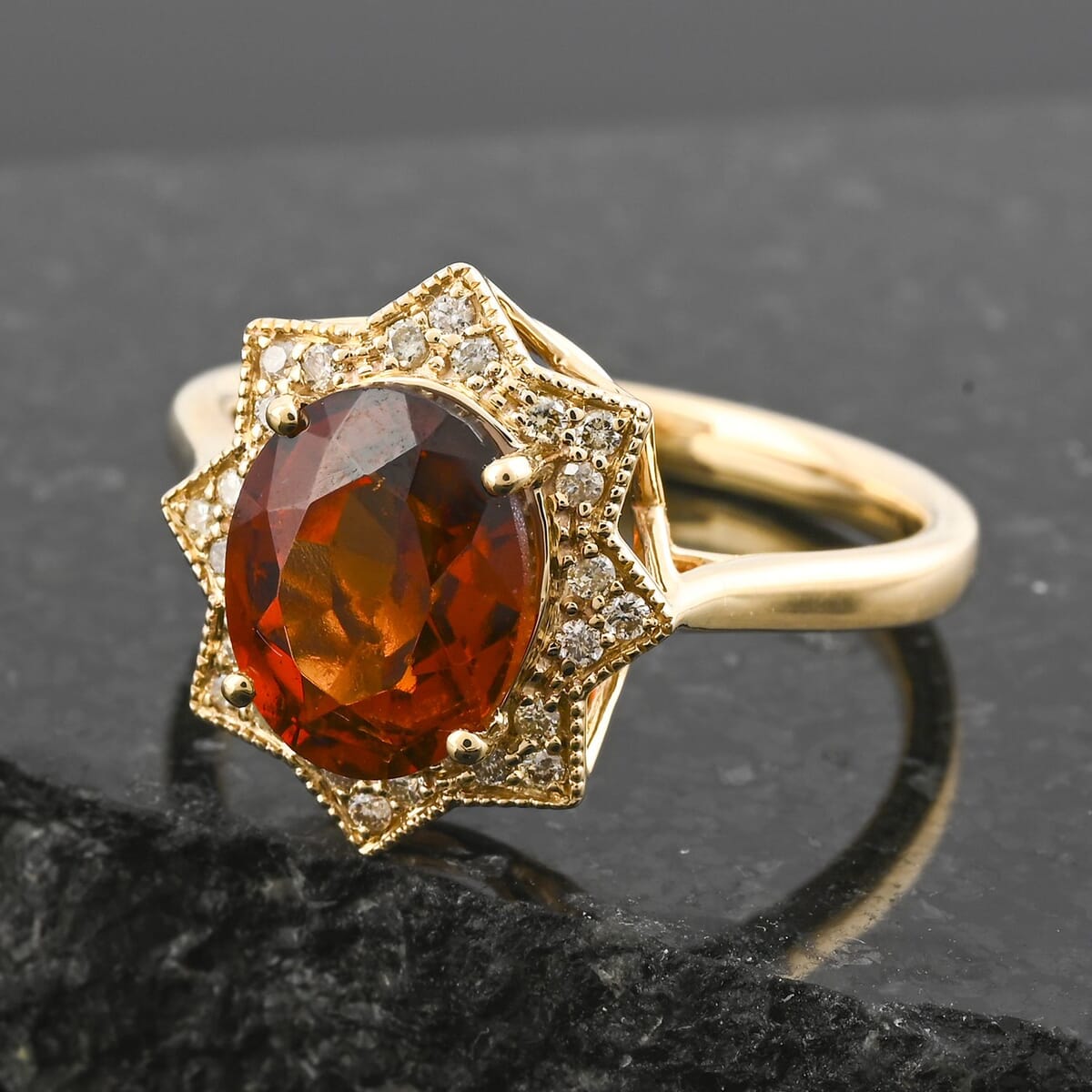 Luxoro AAA Tanzanian Sunlit Garnet and G-H I2 Diamond 4.00 ctw Ring in 10K Yellow Gold (Size 6.0) image number 1