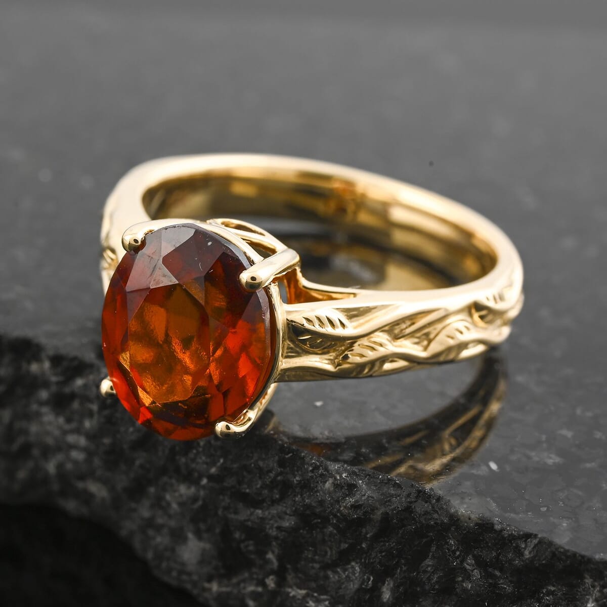 Certified & Appraised Luxoro AAA Sri Lankan Honey Garnet 3.30 ctw Solitaire Ring in 10K Yellow Gold (Size 6.0) 4.24 Grams image number 1