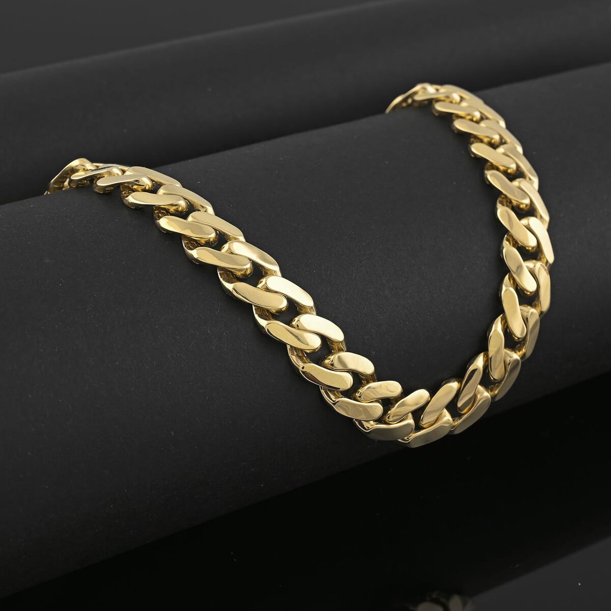 9mm Miami Cuban Chain Necklace in 10K Yellow Gold 27.50 Grams 22 Inches image number 1