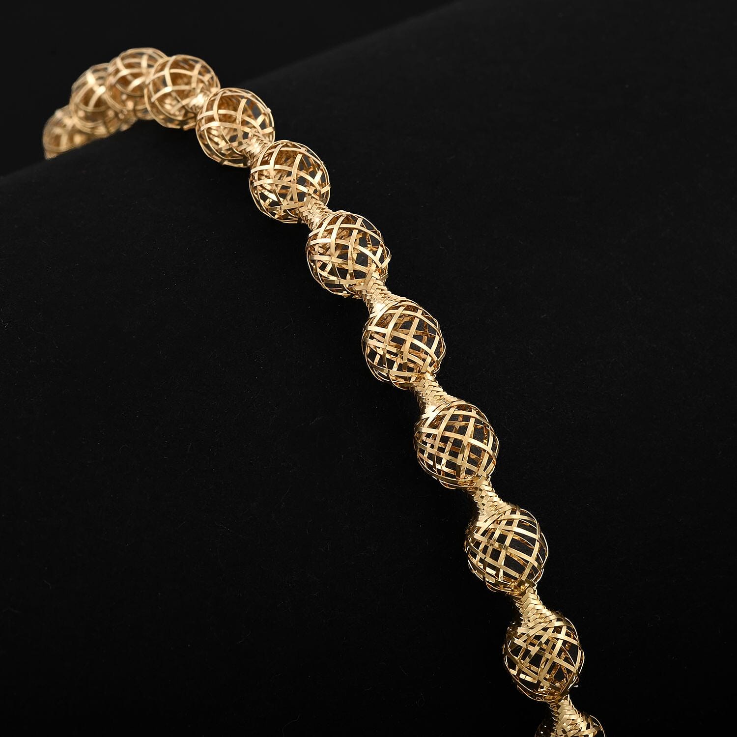 Default Title - Product card gallery slide 2 (10145856586011)