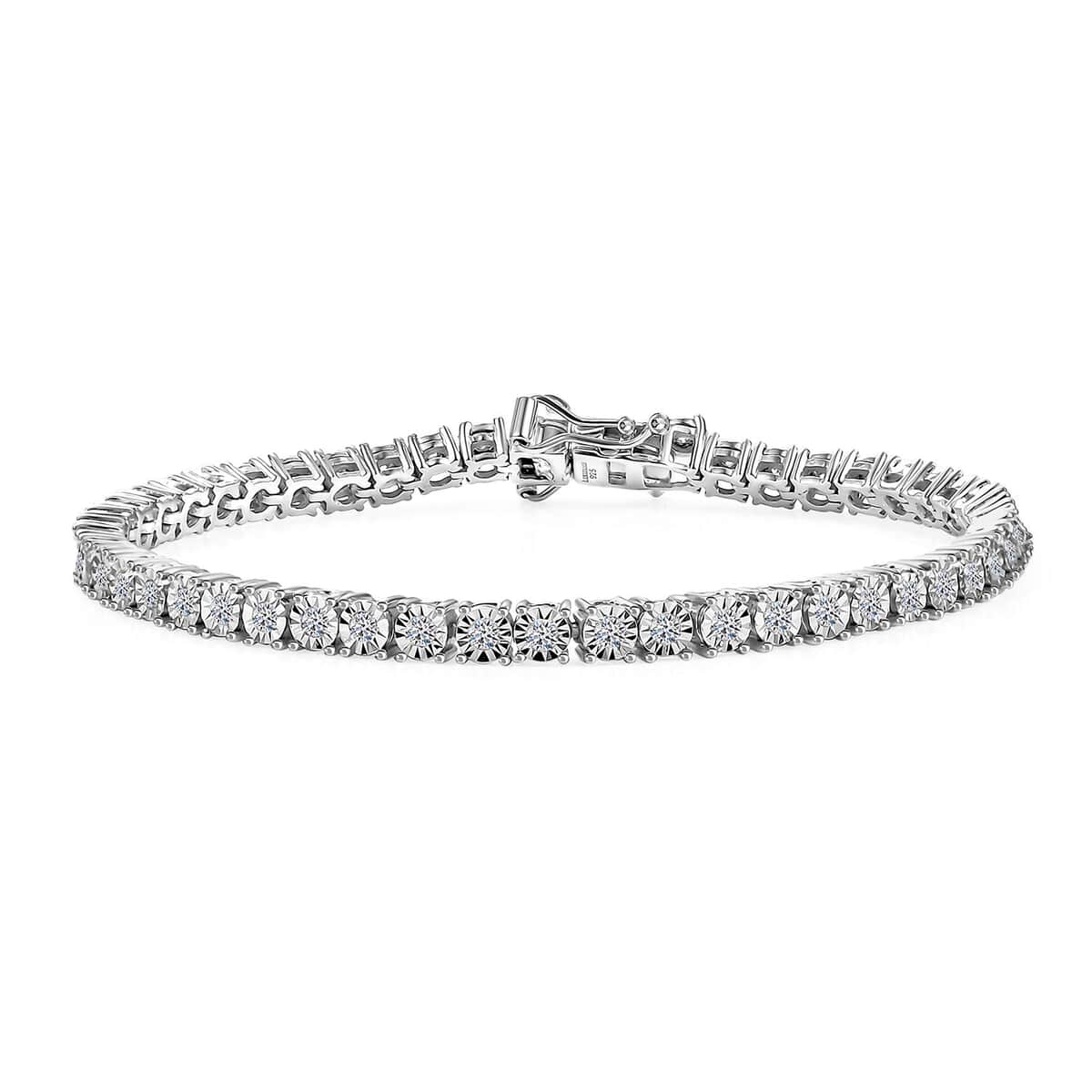 Luxuriant Lab Grown Diamond G-H SI 1.50 ctw Tennis Bracelet in Rhodium Over Sterling Silver (7.25 In) image number 0