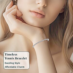 Luxuriant Lab Grown Diamond G-H SI 1.50 ctw Tennis Bracelet in Rhodium Over Sterling Silver (7.25 In)