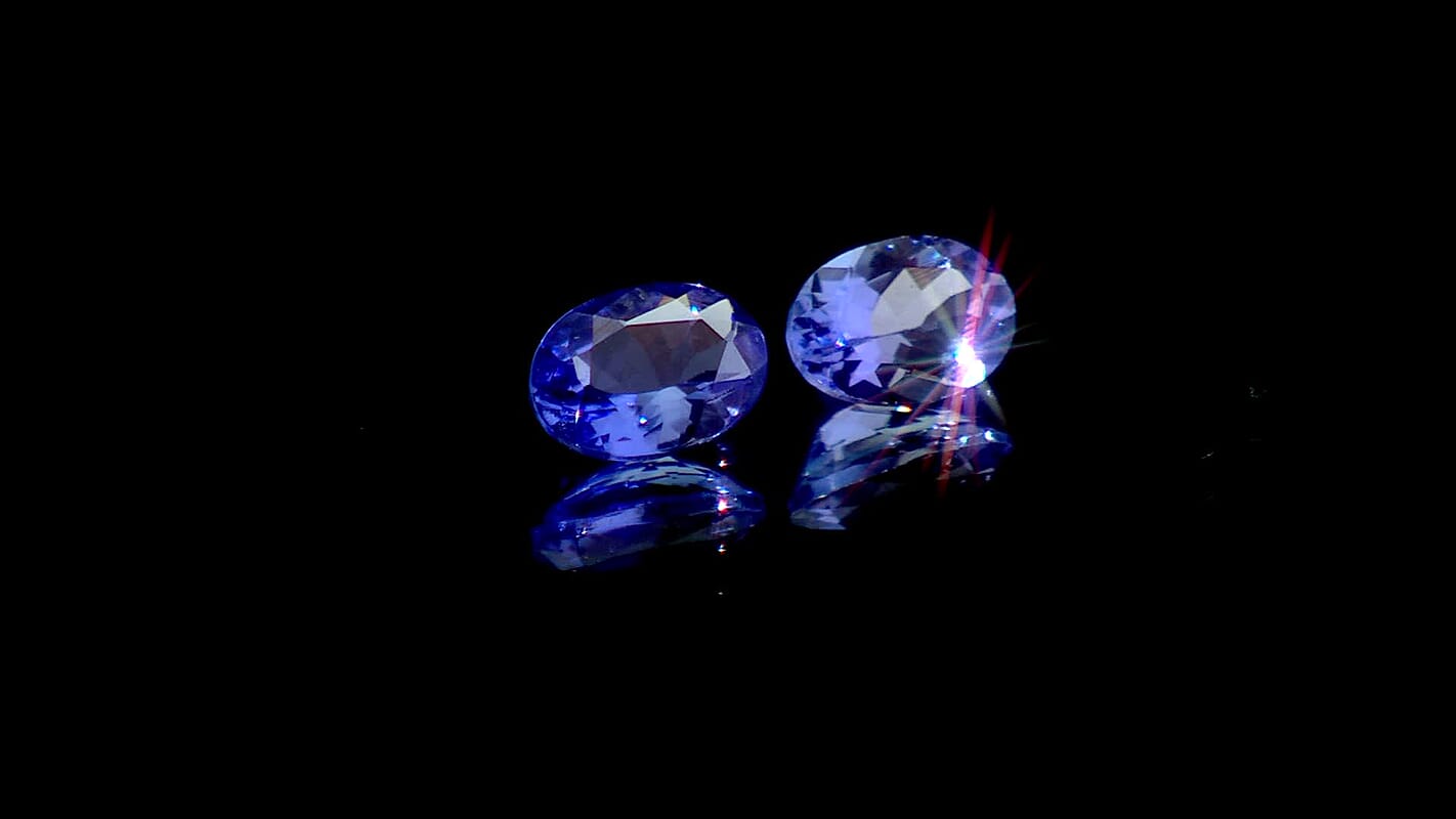 AAAA Tanzanite Set of 2 (Ovl 6.5x4.5mm) 1.00 ctw