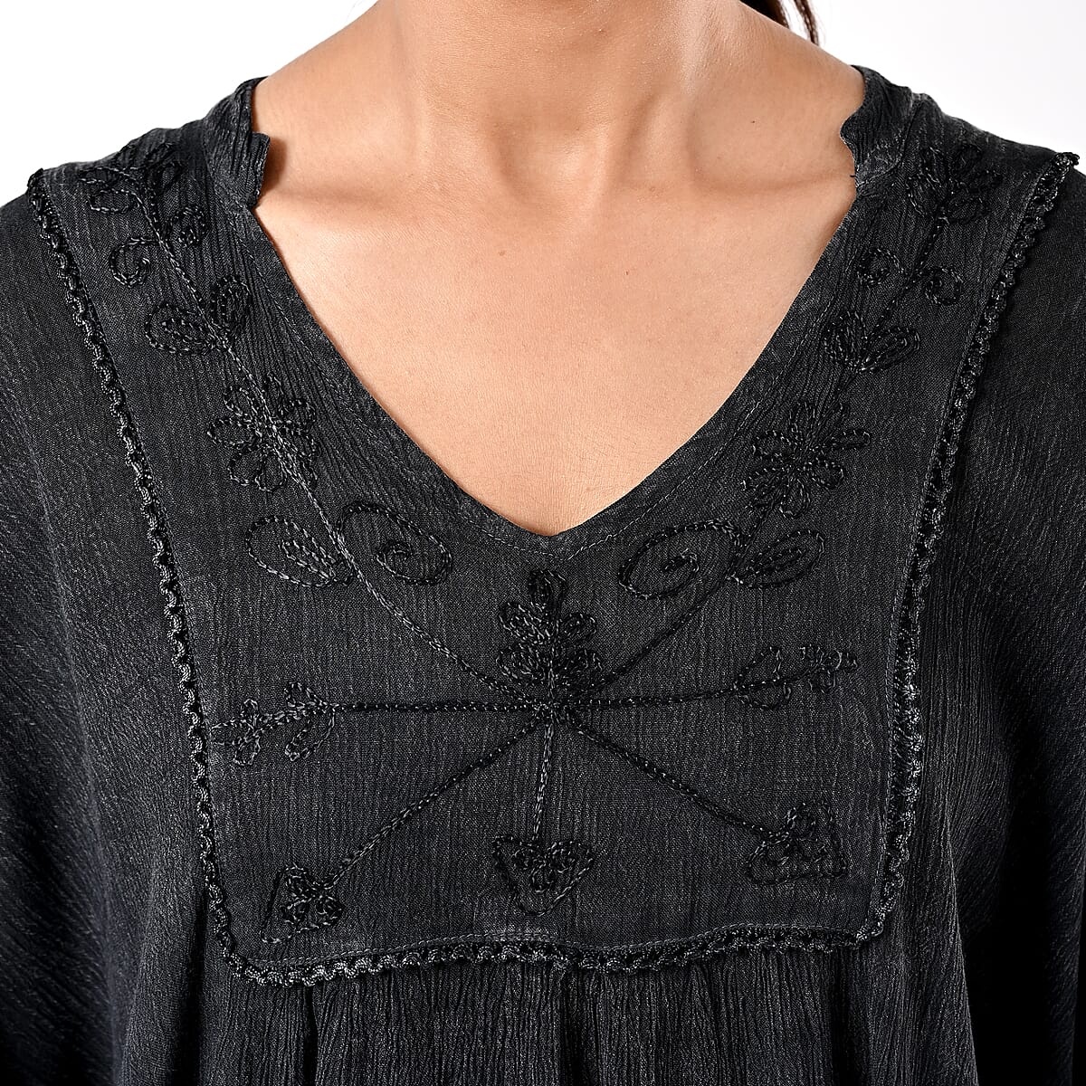 Tamsy Black Embroidered V-Neck Stone Wash Kaftan - One Size Fits Most image number 6