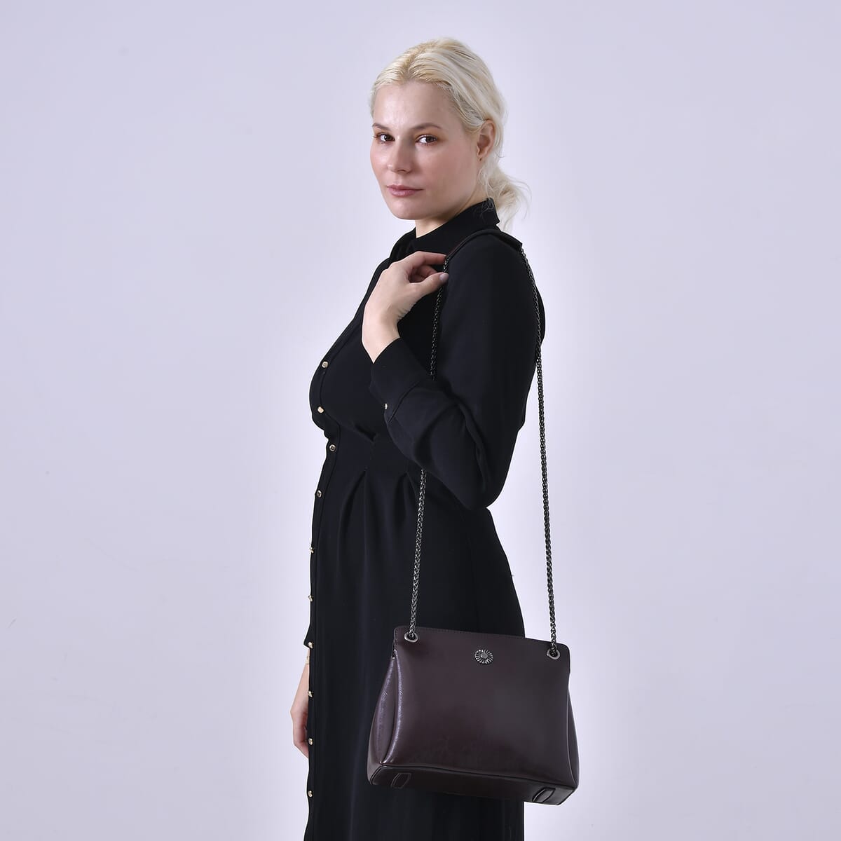 Closeout Deal Coffee Genuine Leather Crossbody Bag with Chain Shoulder Strap image number 1