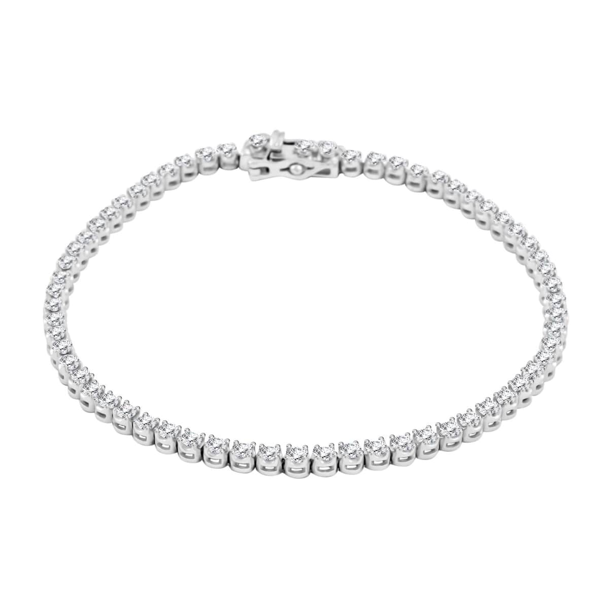 Doorbuster Luxuriant Lab Grown Diamond (G, SI) Bracelet in Sterling Silver (6.75 In) 3.00 ctw image number 0